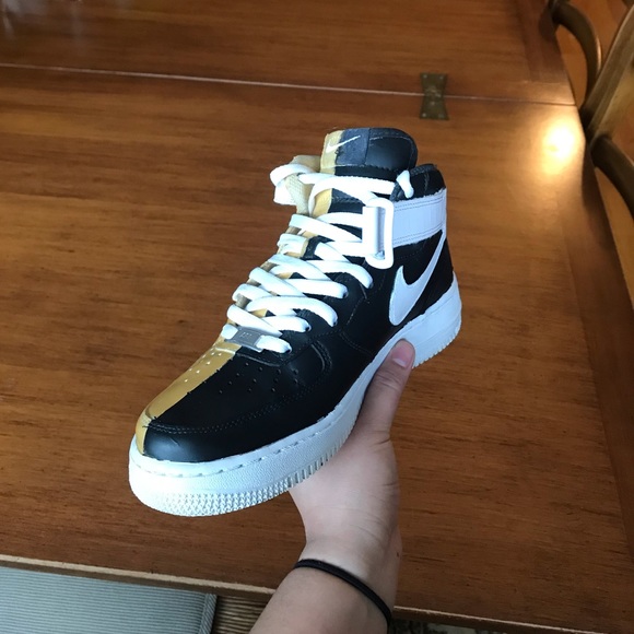 Custom Nike Air Force 1s High - GOLD AND BLACK - Picture 2 of 5